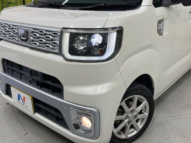 DAIHATSU WAKE 2014