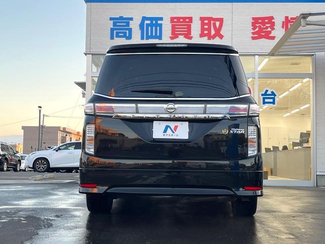 NISSAN ELGRAND 2014