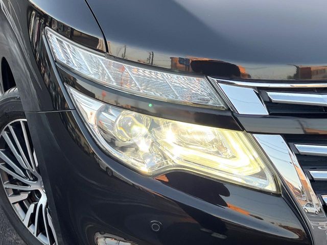 NISSAN ELGRAND 2014