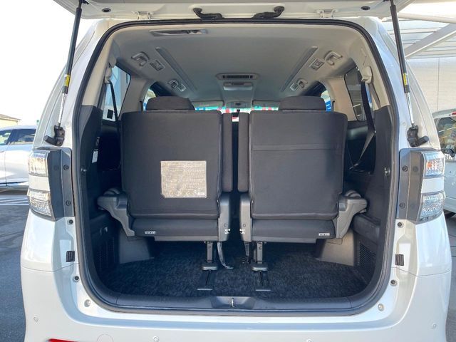 TOYOTA VELLFIRE 2014