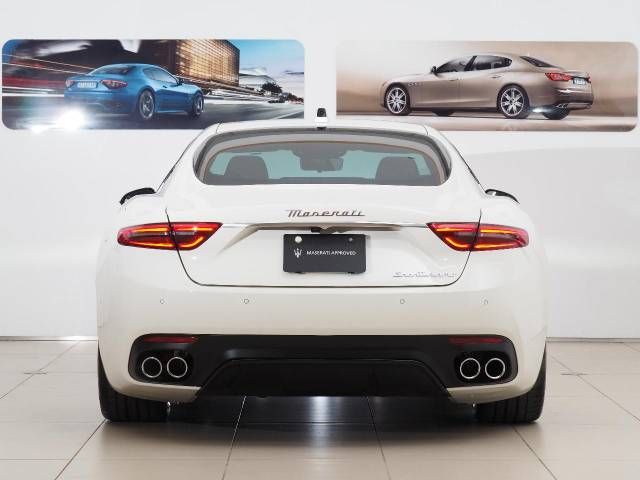 MASERATI MASERATI GRANTURISMO 2024