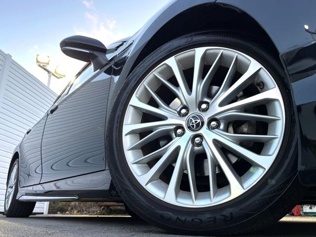 TOYOTA CAMRY HYBRID 2017