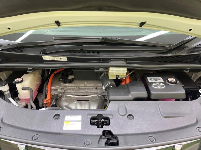 TOYOTA ALPHARD hybrid 4WD 2019