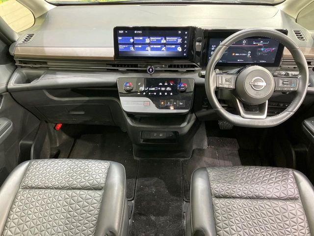 NISSAN SERENA  WG 2022