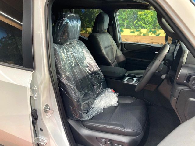 TOYOTA LANDCRUISER 250 2024