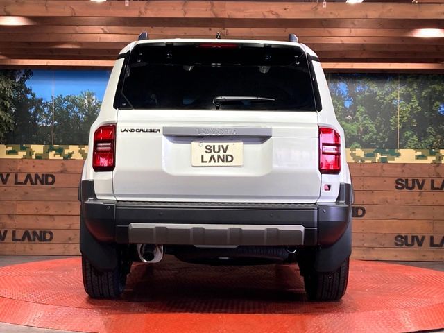 TOYOTA LANDCRUISER 250 2024