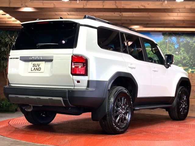 TOYOTA LANDCRUISER 250 2024