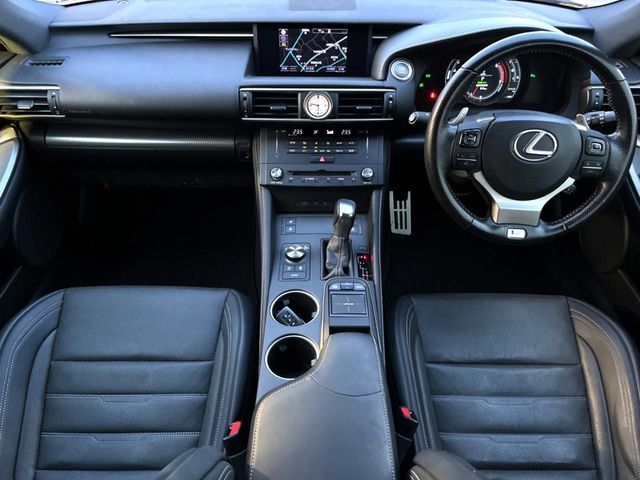 TOYOTA LEXUS RC200t 2017