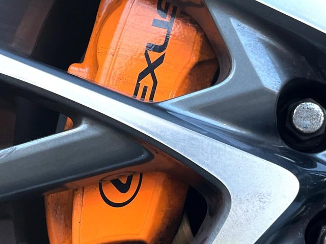 TOYOTA LEXUS RC200t 2017