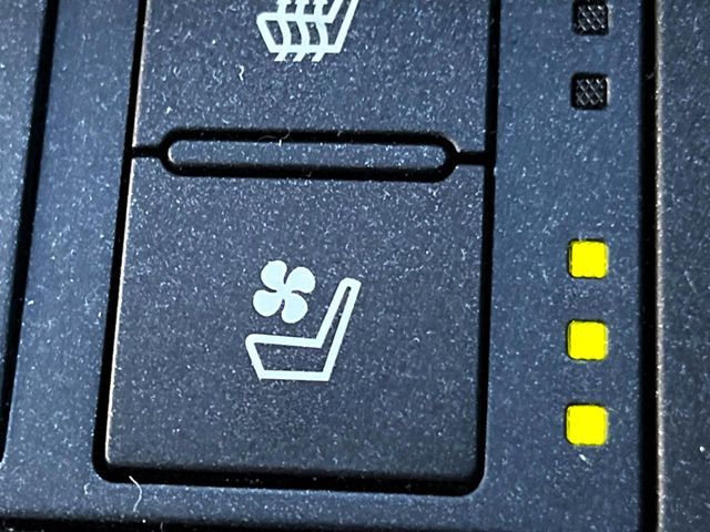 TOYOTA LEXUS RC200t 2017