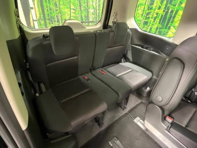 NISSAN SERENA  WG 2018