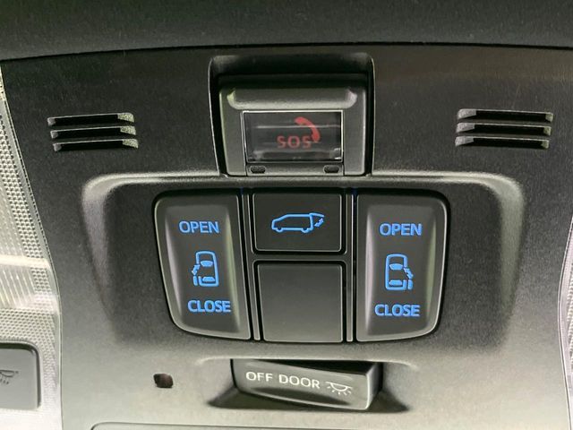 TOYOTA ALPHARD hybrid 4WD 2023