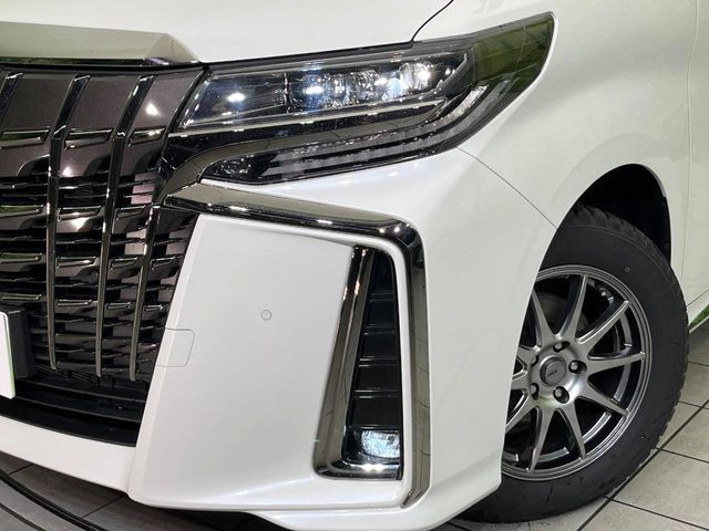 TOYOTA ALPHARD hybrid 4WD 2023