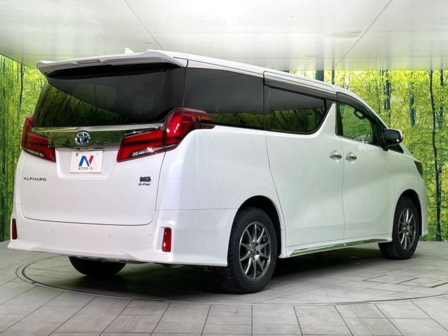 TOYOTA ALPHARD hybrid 4WD 2023