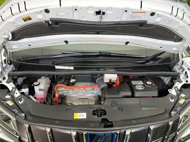 TOYOTA ALPHARD hybrid 4WD 2023