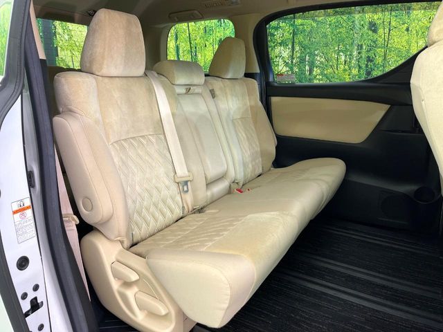 TOYOTA ALPHARD hybrid 4WD 2021