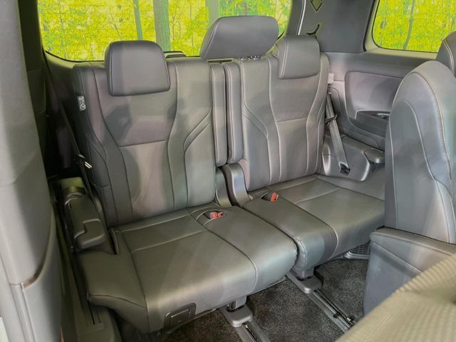 TOYOTA ALPHARD 2024