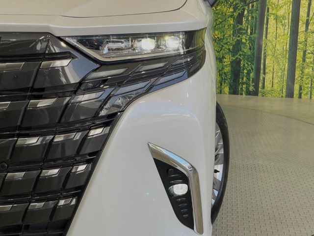 TOYOTA ALPHARD 2024