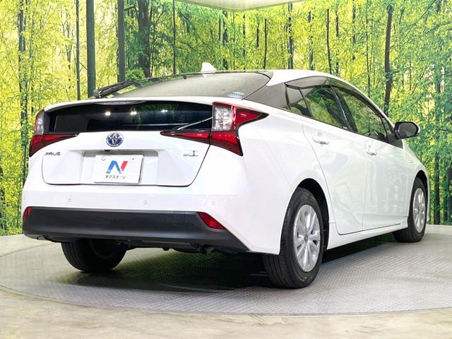 TOYOTA PRIUS 2019