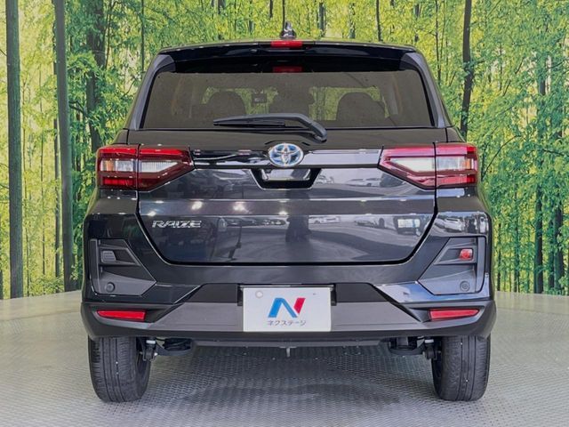 TOYOTA RAIZE HYBRID 2022