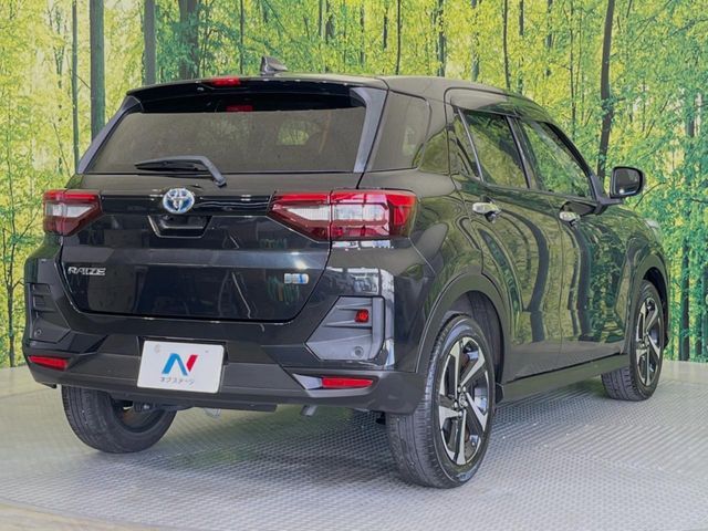 TOYOTA RAIZE HYBRID 2022