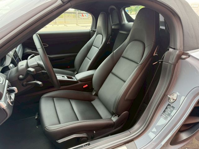 PORSCHE PORSCHE 718BOXSTER 2024