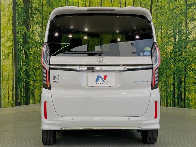 HONDA N BOX CUSTOM 2021