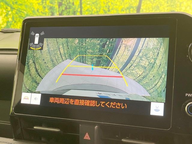 TOYOTA VOXY HYBRID 2023