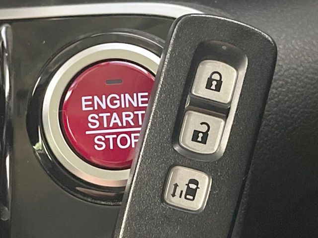 HONDA N BOX CUSTOM 2016