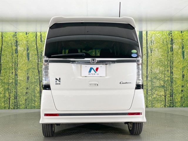 HONDA N BOX CUSTOM 2016