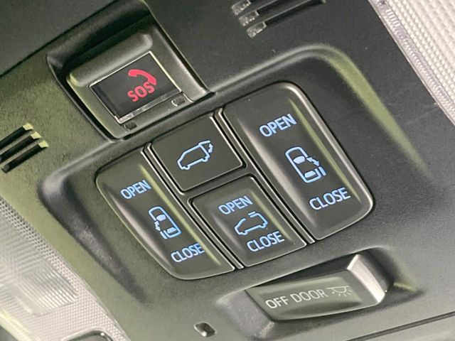 TOYOTA VELLFIRE 2020