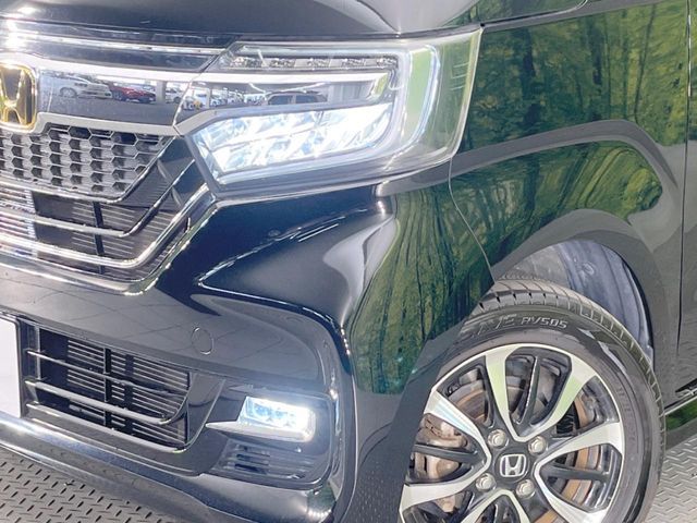 HONDA N BOX CUSTOM 2018