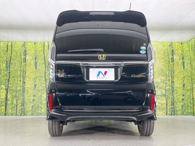 HONDA N BOX CUSTOM 2018