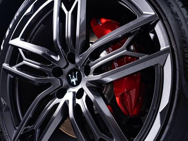 MASERATI MASERATI QUATTROPORTE 2021