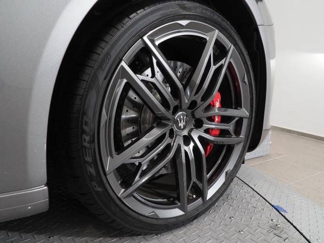 MASERATI MASERATI QUATTROPORTE 2021