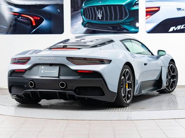 MASERATI MASERATI MC20 2023