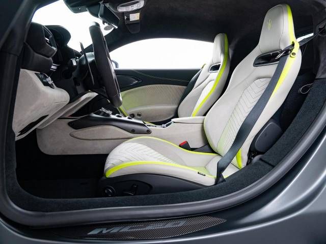 MASERATI MASERATI MC20 2023