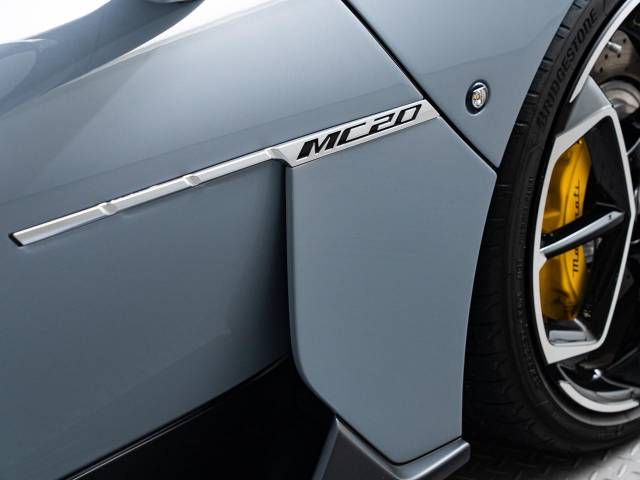 MASERATI MASERATI MC20 2023