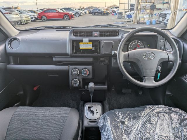 TOYOTA PROBOX van 2WD 2025