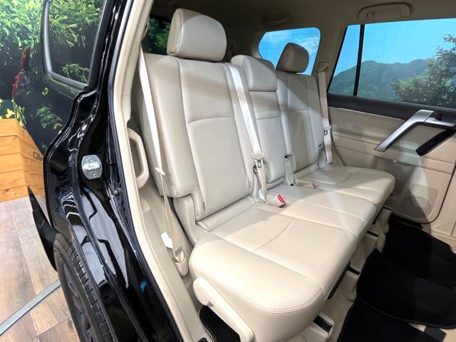 TOYOTA LANDCRUISER PRADO 2022