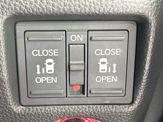 HONDA N BOX CUSTOM 2021