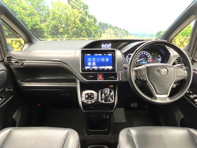 TOYOTA ESQUIRE HYBRID 2019