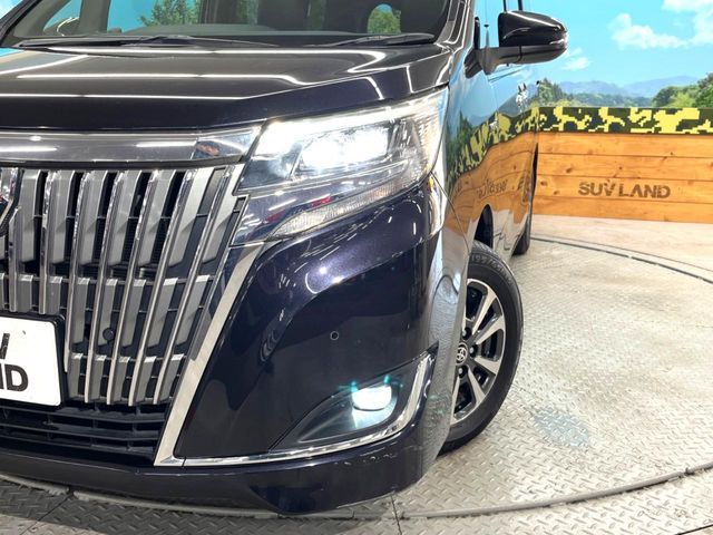 TOYOTA ESQUIRE HYBRID 2019