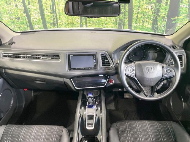 HONDA VEZEL HYBRID 2017