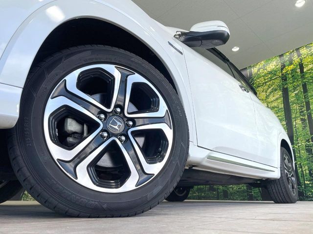 HONDA VEZEL HYBRID 2017