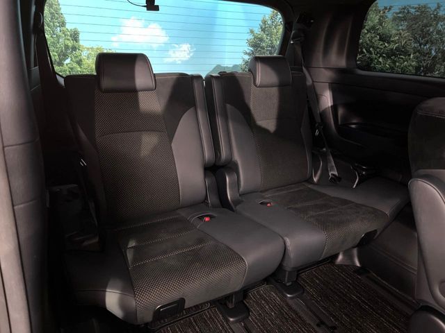 TOYOTA VELLFIRE 2021