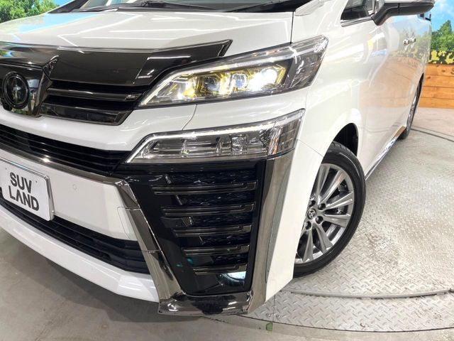 TOYOTA VELLFIRE 2021