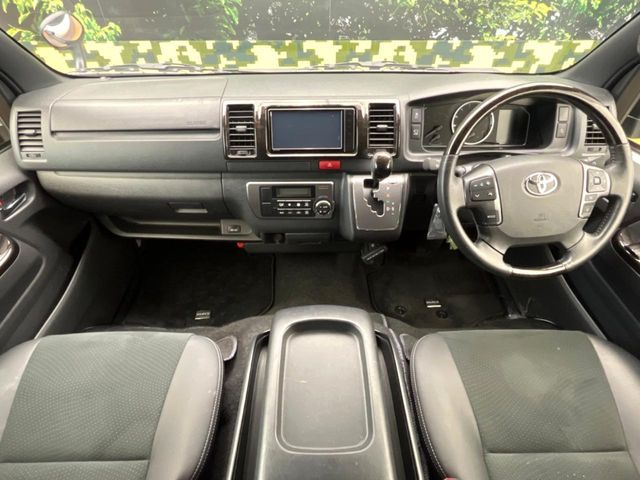 TOYOTA HIACE van 2WD 2022