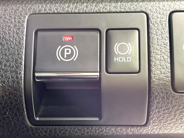 TOYOTA HARRIER 2WD 2018