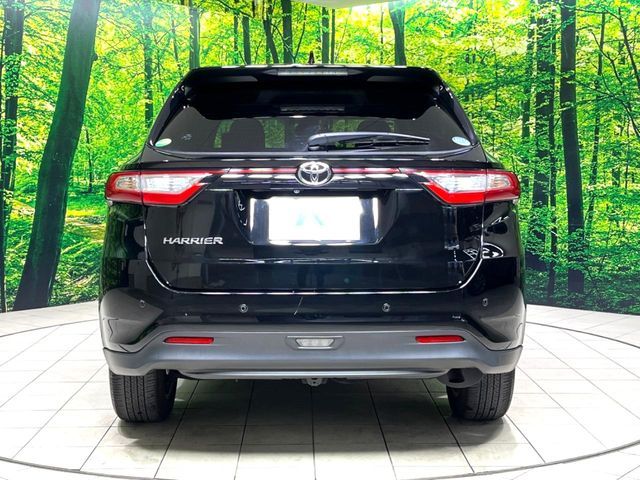 TOYOTA HARRIER 2WD 2018
